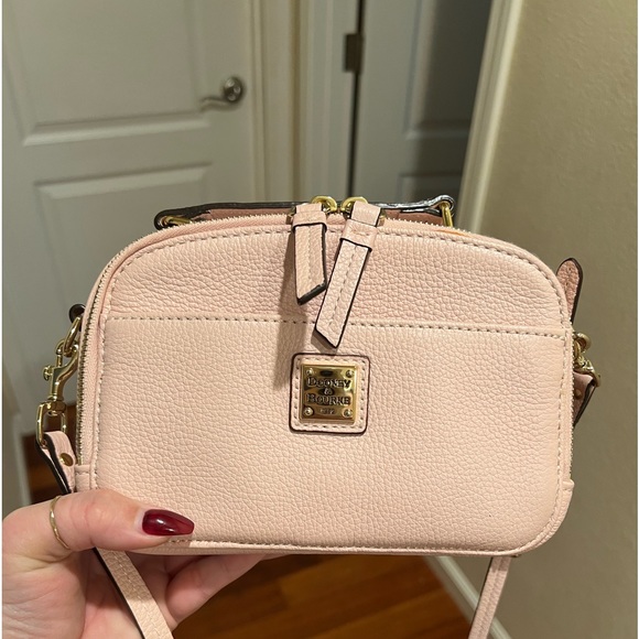 EUC SET💕 Dooney & Bourke pebble pink Ambler crossbody bag & matching card case - Picture 11 of 16